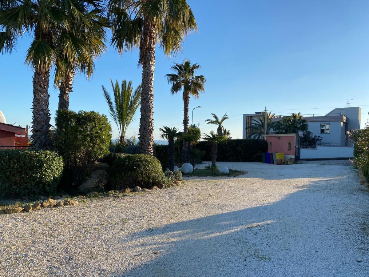 Il Colle Del Rustico Bed & Breakfast Agrigento Exterior foto