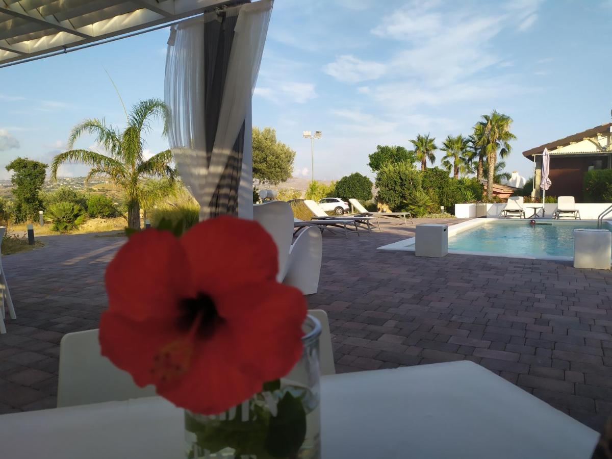 Il Colle Del Rustico Bed & Breakfast Agrigento Exterior foto