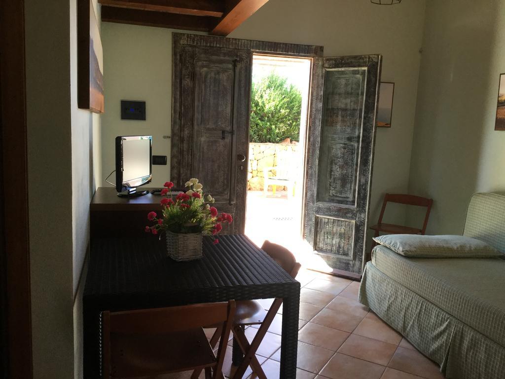 Il Colle Del Rustico Bed & Breakfast Agrigento Exterior foto