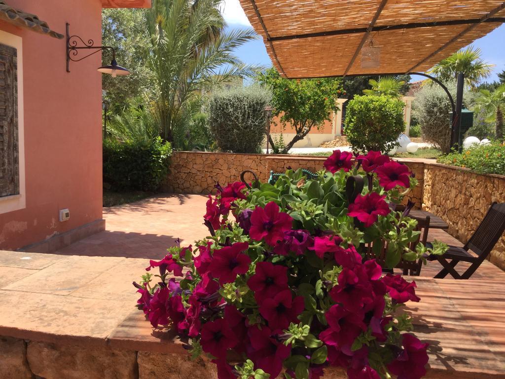 Il Colle Del Rustico Bed & Breakfast Agrigento Exterior foto