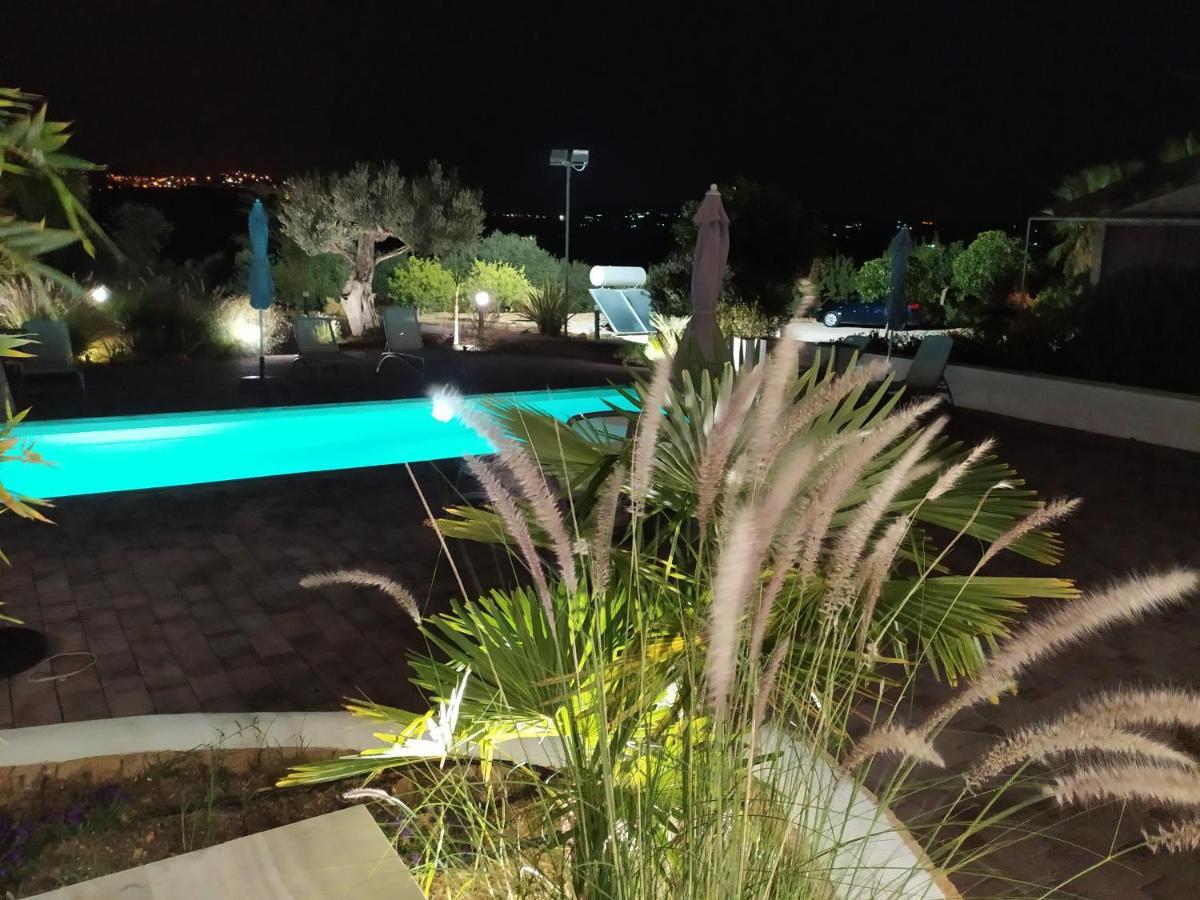 Il Colle Del Rustico Bed & Breakfast Agrigento Exterior foto